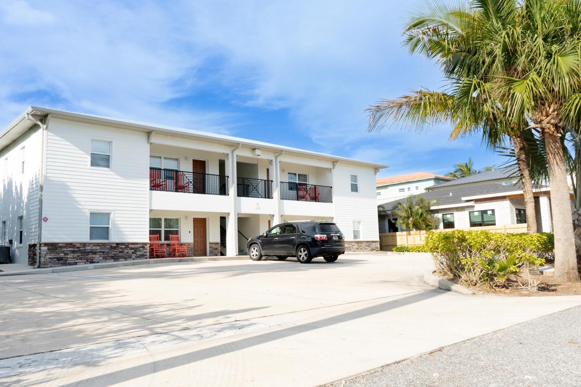 Luxury 2Bd 2Bth Condo 5 Cocoa Beach Exterior photo